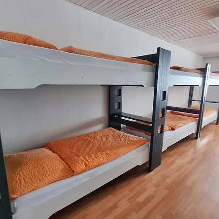 Jugendhotel Eissee Hotel Flattach